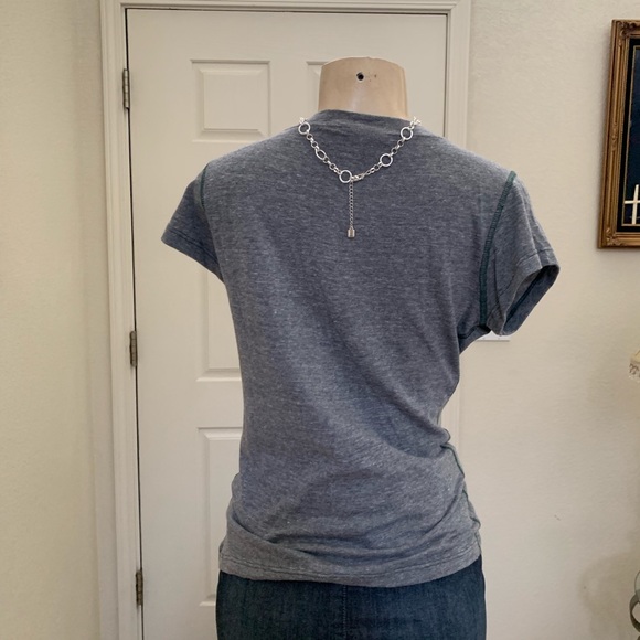 “5TH & OCEAN” ⚾️ 💚Oakland A’s MLB, short sleeve T - Picture 8 of 8